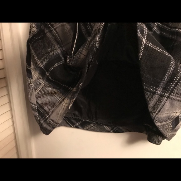 Plaid mini skirt with pockets - Picture 2 of 3